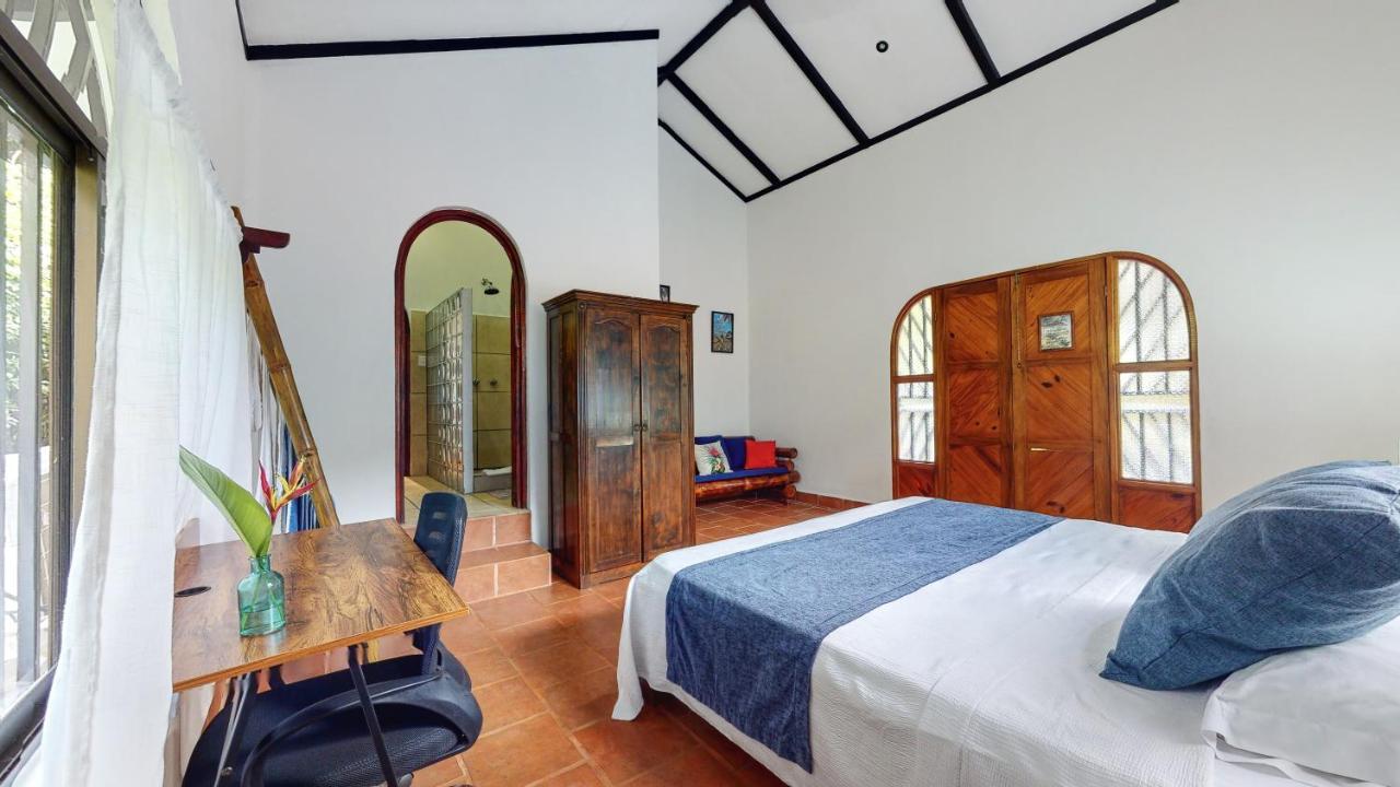 The Scarlet Villas Ojochal Buitenkant foto