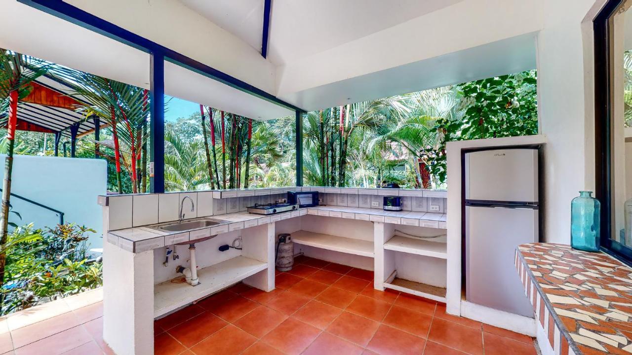 The Scarlet Villas Ojochal Buitenkant foto