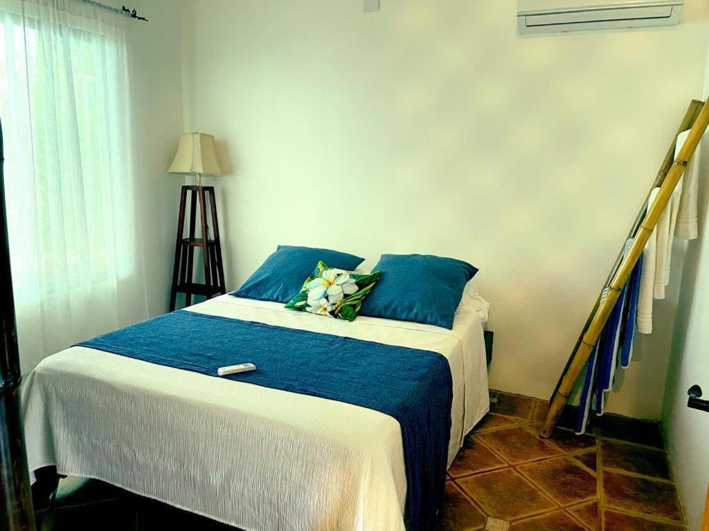 The Scarlet Villas Ojochal Buitenkant foto