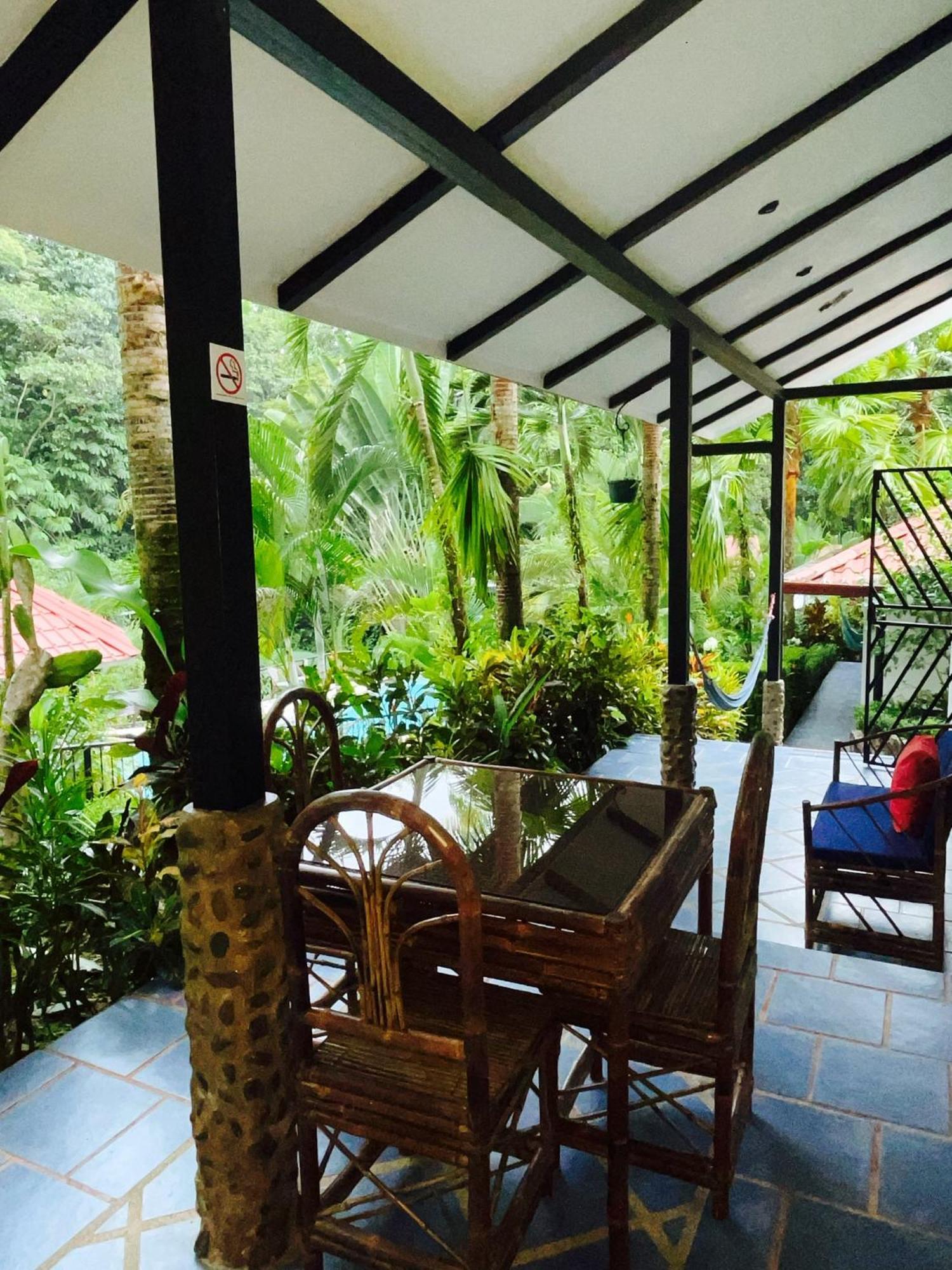 The Scarlet Villas Ojochal Buitenkant foto