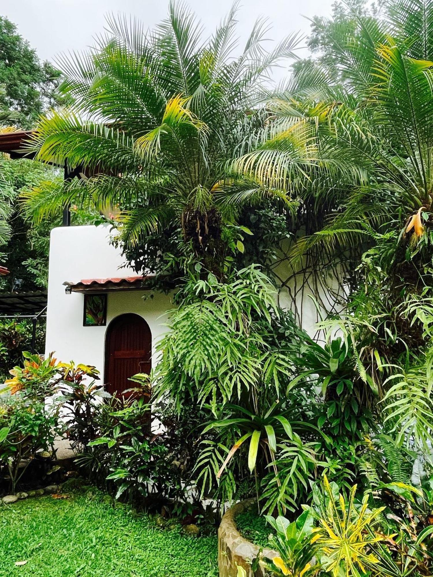 The Scarlet Villas Ojochal Buitenkant foto